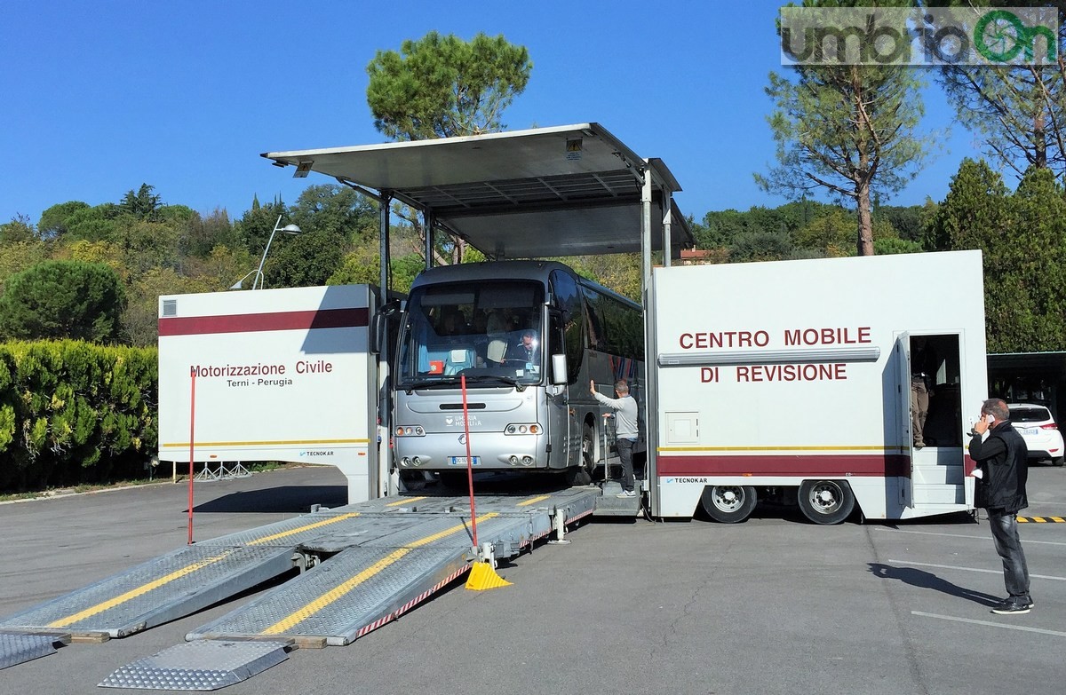 Motorizzazione civile Terni e scuole, sicurezza stradale - 31 ottobre 2015 (3)