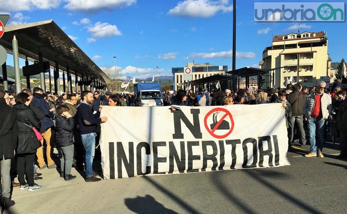 No Inceneritori, corteo 1 - 20 febbraio 2016 (3)