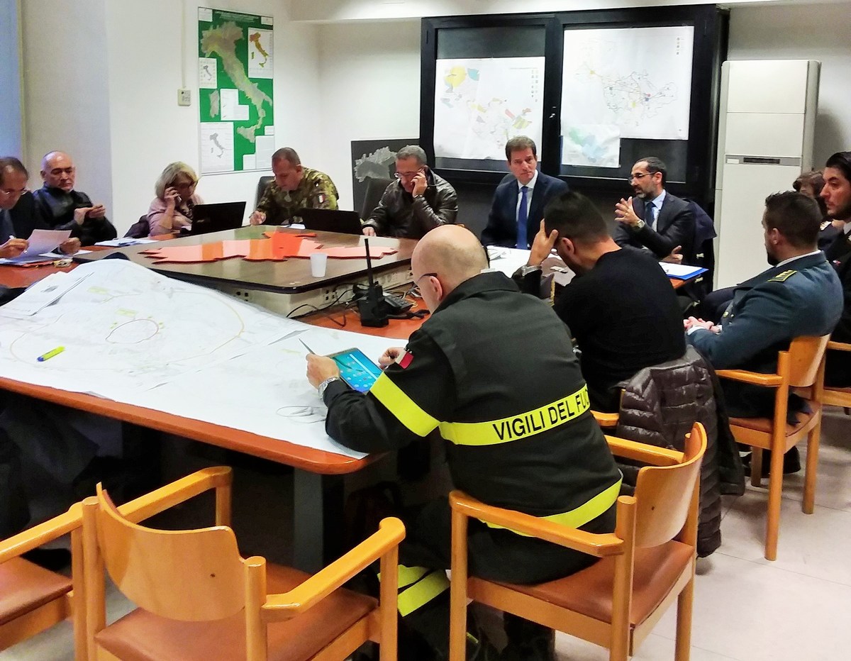 Centro-coordinamento-soccorsi-prefettura-Terni-bomba-evacuazione-Cesi-4-novembre-2018