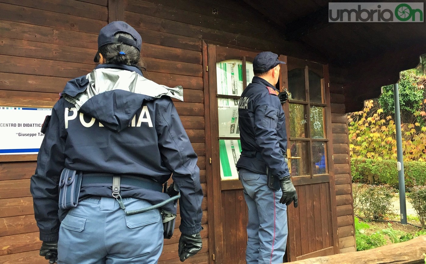 Parco fluviale urbano San Martino, polizia Volante. Controlli droga degrado - 2 dicembre 2016 (15)