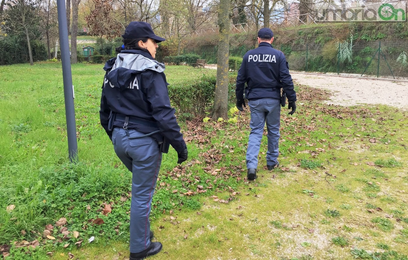 Parco fluviale urbano San Martino, polizia Volante. Controlli droga degrado - 2 dicembre 2016 (20)