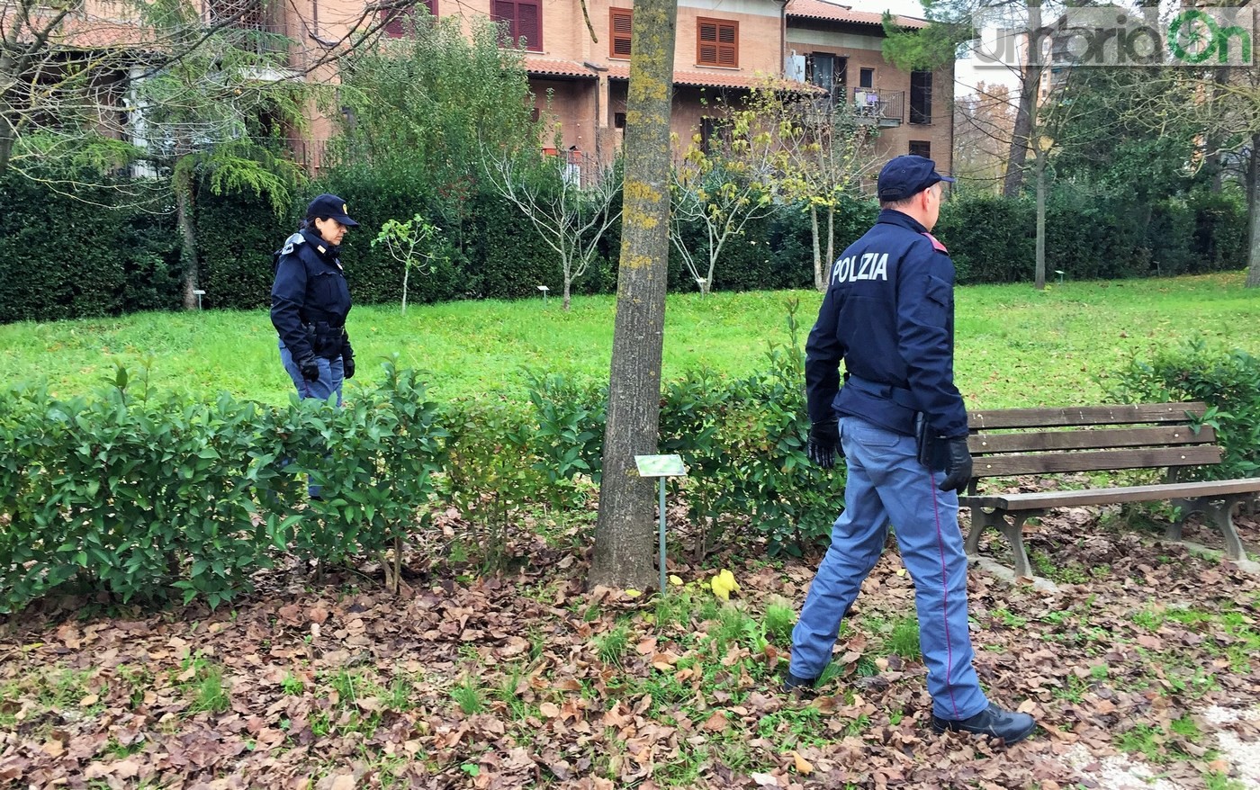 Parco fluviale urbano San Martino, polizia Volante. Controlli droga degrado - 2 dicembre 2016 (22)
