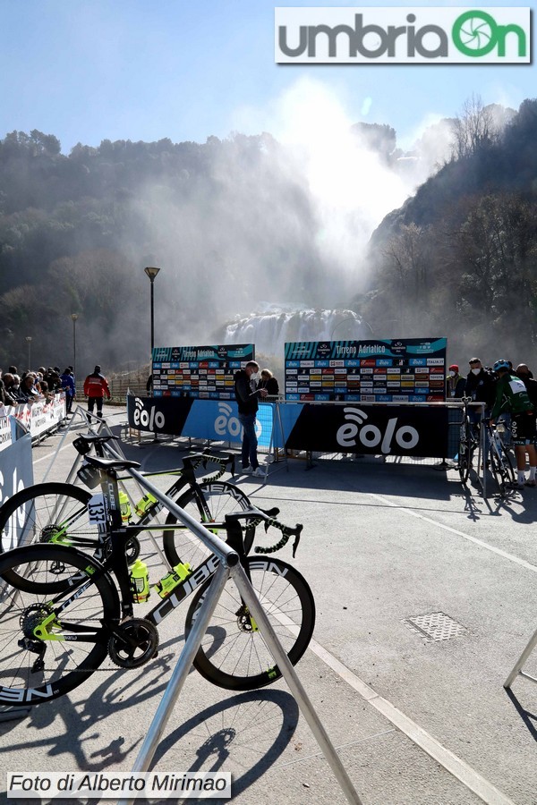 Tirreno Adriatico cascata partenza_3245- A.Mirimao