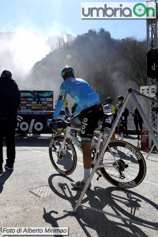 Tirreno Adriatico cascata partenza_3247- A.Mirimao