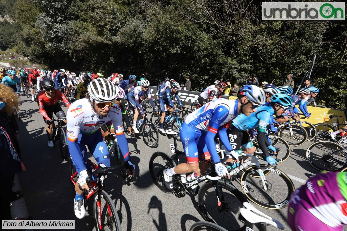 Tirreno Adriatico cascata partenza_3385- A.Mirimao