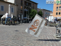 presidio-no-inceneritori-comitato-piazza-Europa-ddfd-bandiera34