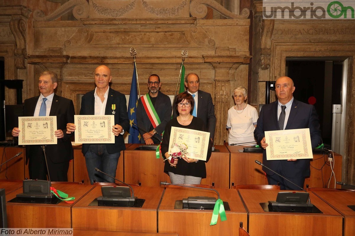 Premiazione maestri del lavoro Terni Comune - 17 giugno 2022 (foto Mirimao) (1)