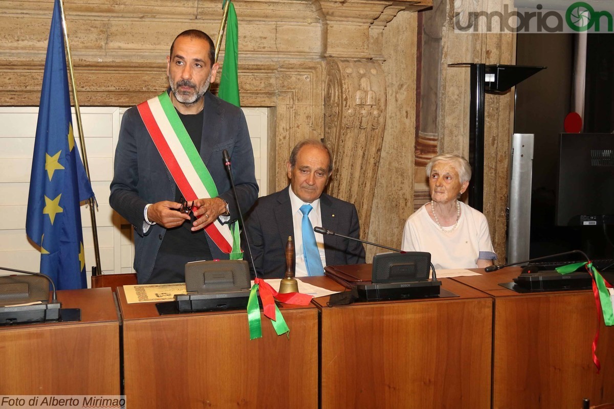 Premiazione maestri del lavoro Terni Comune - 17 giugno 2022 (foto Mirimao) (12)