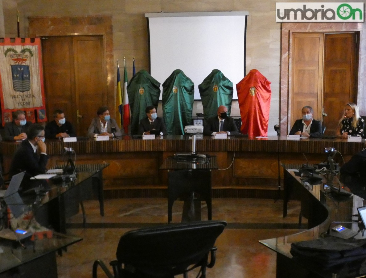 Conferenza Ternana presentazione maglie454544454545