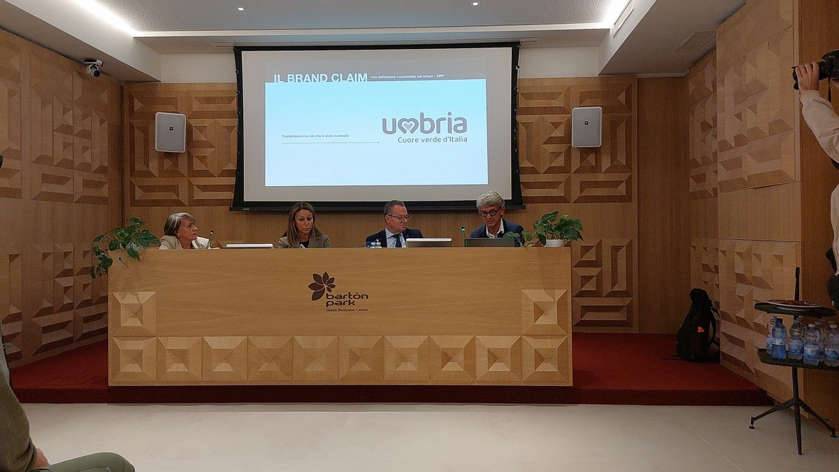 Presentazione nuovo brand 'Umbria Cuore verde d'Italia' Armando Testa - 11 ottobre 2022 (12)