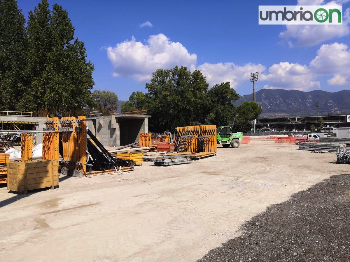 terni-cantiere-palasport-visita-malagò-22