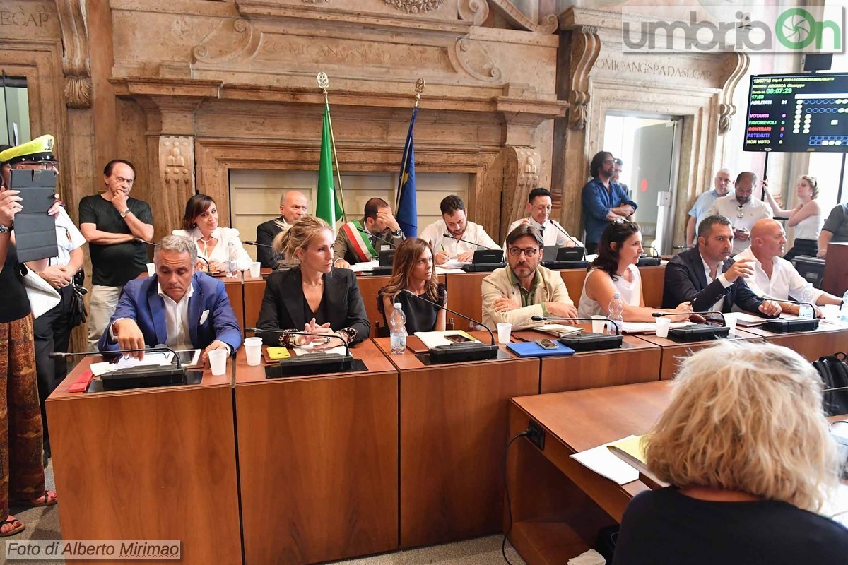 Prima seduta consiglio comunale, giunta Latini - 12 luglio 2018 (foto Mirimao) (100)