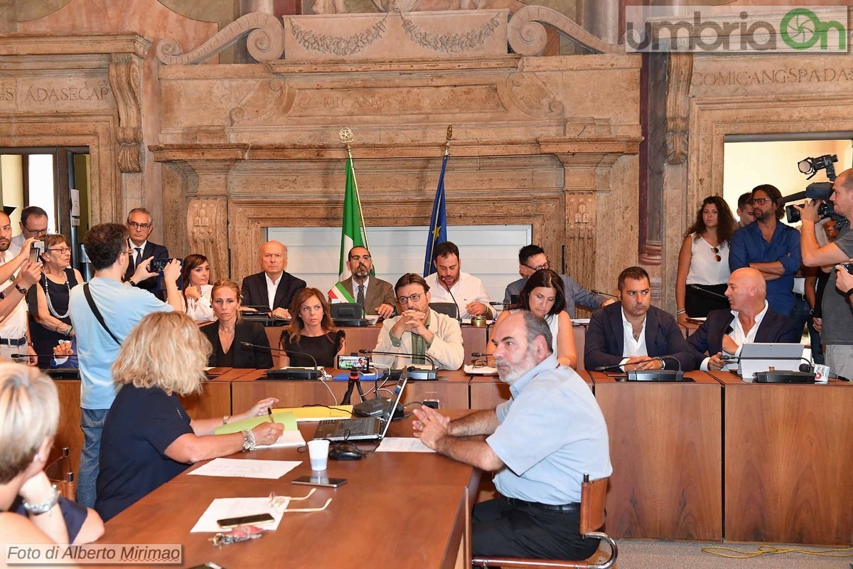Prima seduta consiglio comunale, giunta Latini - 12 luglio 2018 (foto Mirimao) (36)
