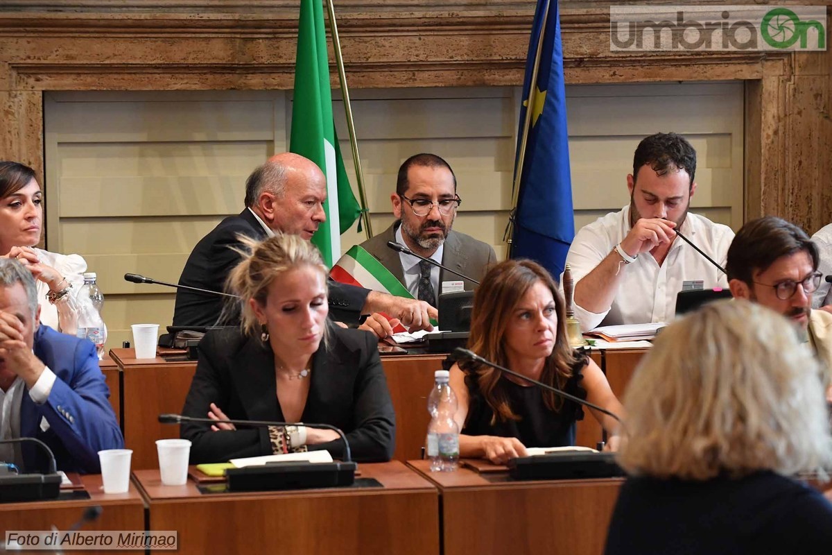 Prima seduta consiglio comunale, giunta Latini - 12 luglio 2018 (foto Mirimao) (8)