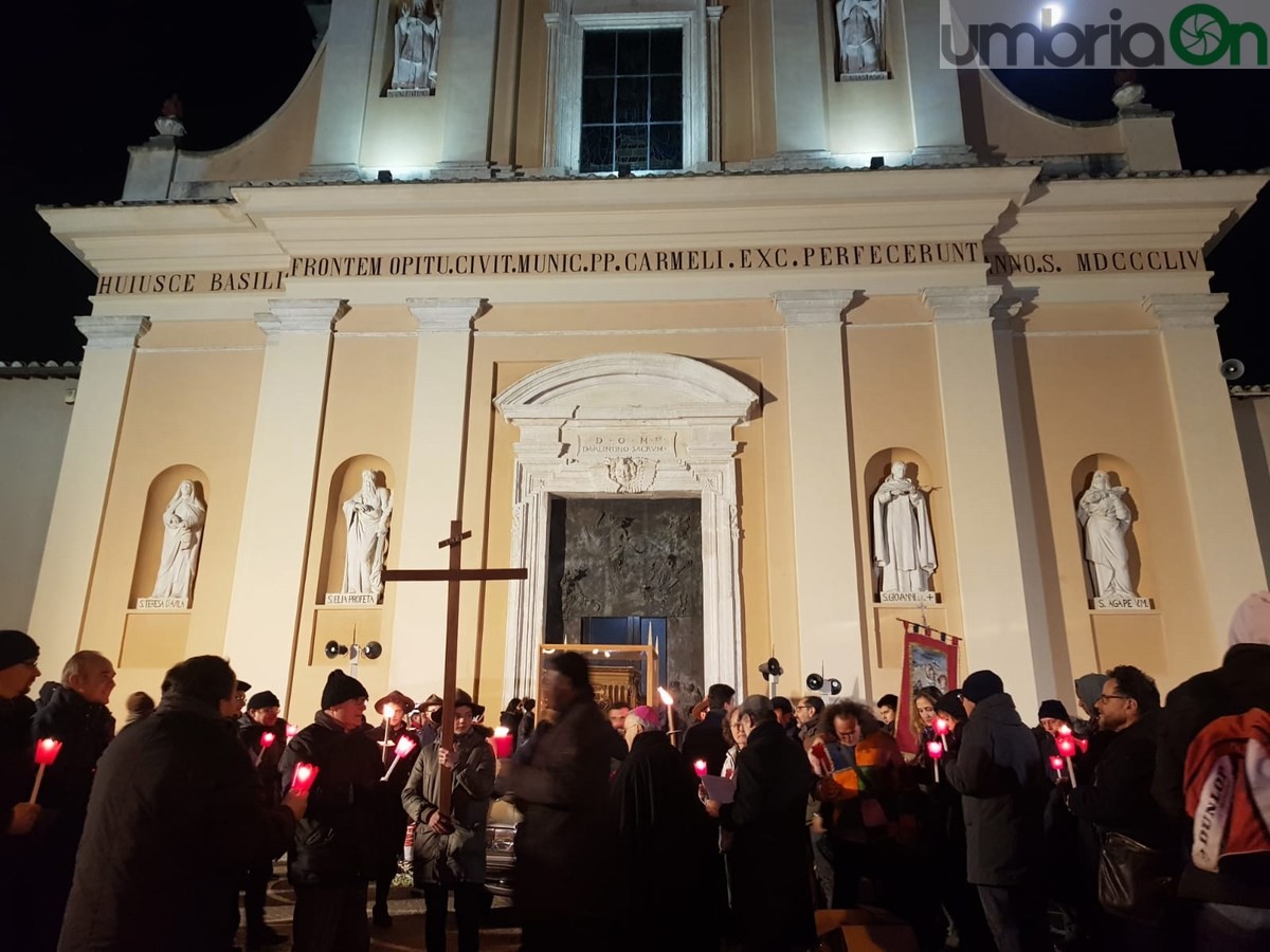 Processione-trasporto-San-Valentino-basilica-8-febbraio-2020-10