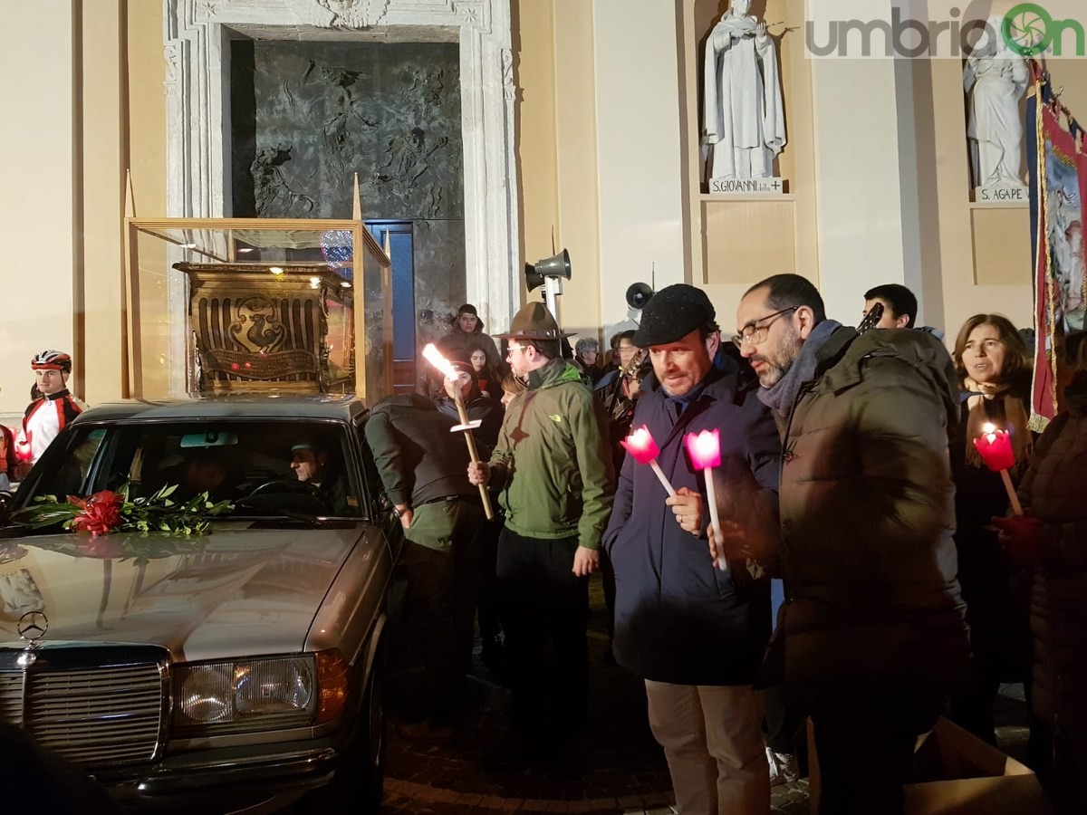 Processione-trasporto-San-Valentino-basilica-8-febbraio-2020-4