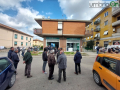 protesta sportello banca Intesa San Paolo via chiusura 7 marzo bancario (3)