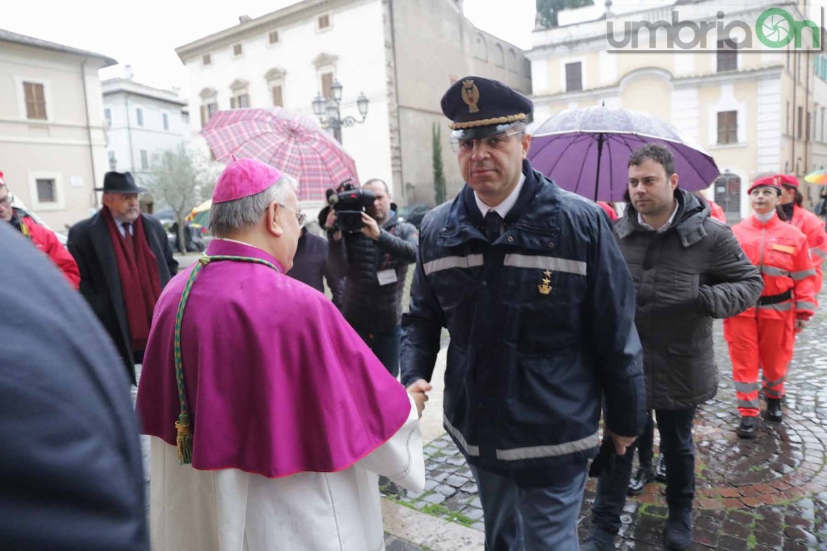 San Valentino, messa pontificale duomo (foto Mirimao) - 14 febbraio 2016 (17)