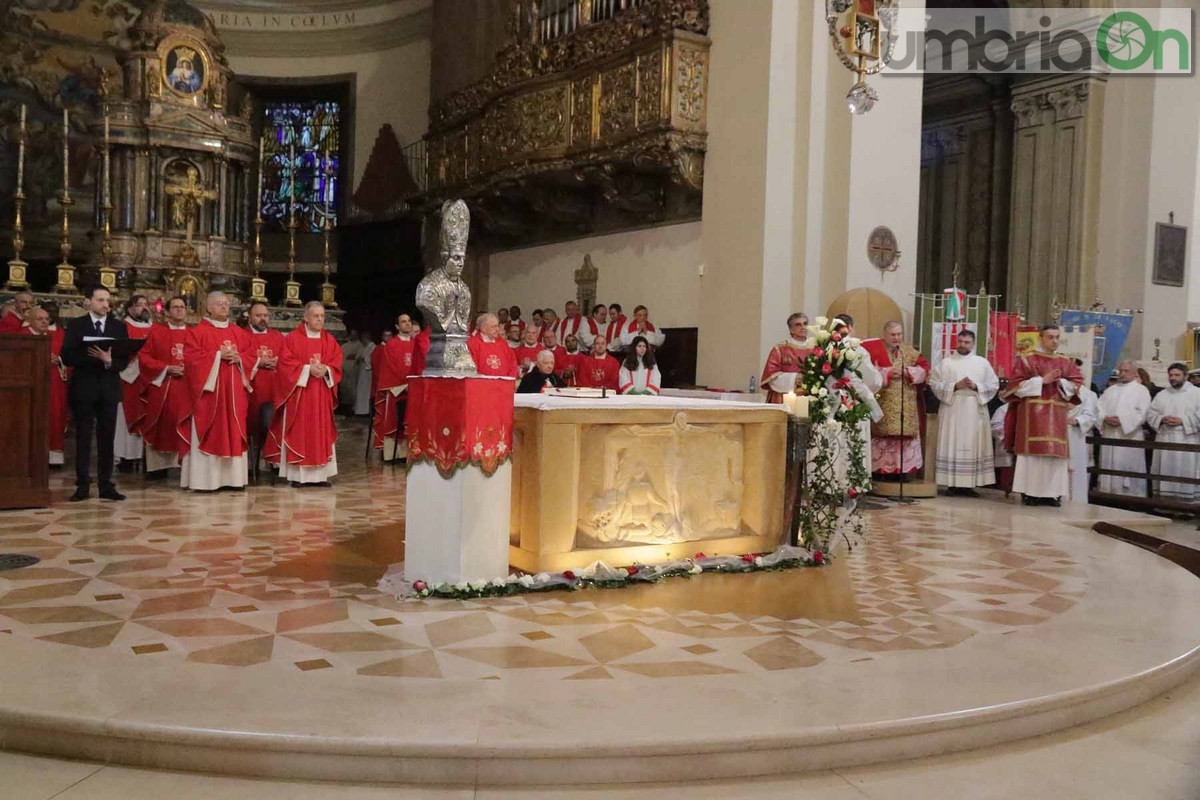 San Valentino, messa pontificale duomo (foto Mirimao) - 14 febbraio 2016 (29)