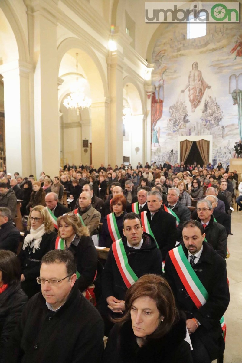 San Valentino, messa pontificale duomo (foto Mirimao) - 14 febbraio 2016 (42)