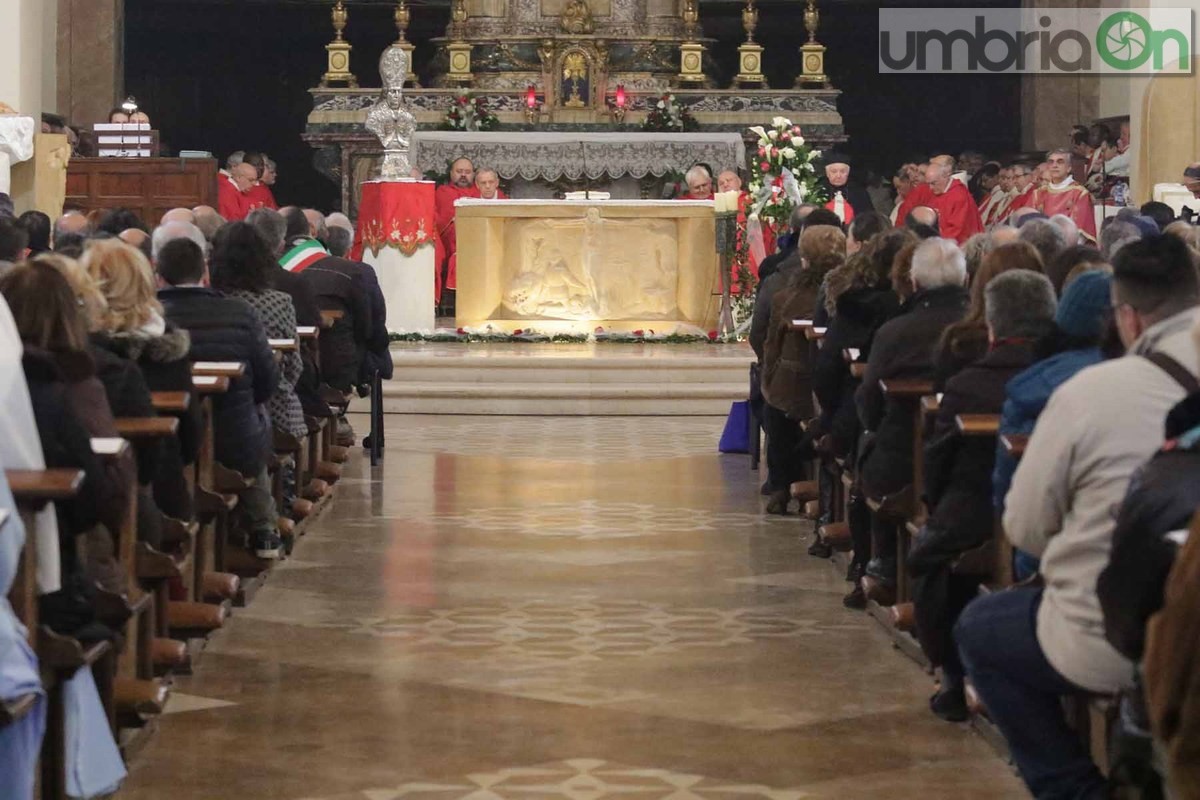 San Valentino, messa pontificale duomo (foto Mirimao) - 14 febbraio 2016 (51)