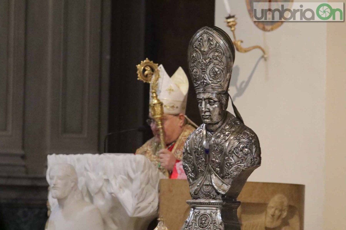 San Valentino, messa pontificale duomo (foto Mirimao) - 14 febbraio 2016 (57)