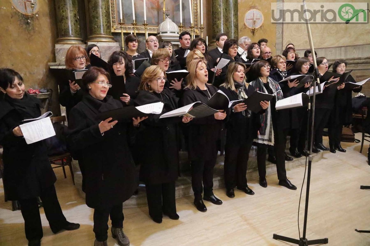 San Valentino, messa pontificale duomo (foto Mirimao) - 14 febbraio 2016 (69)