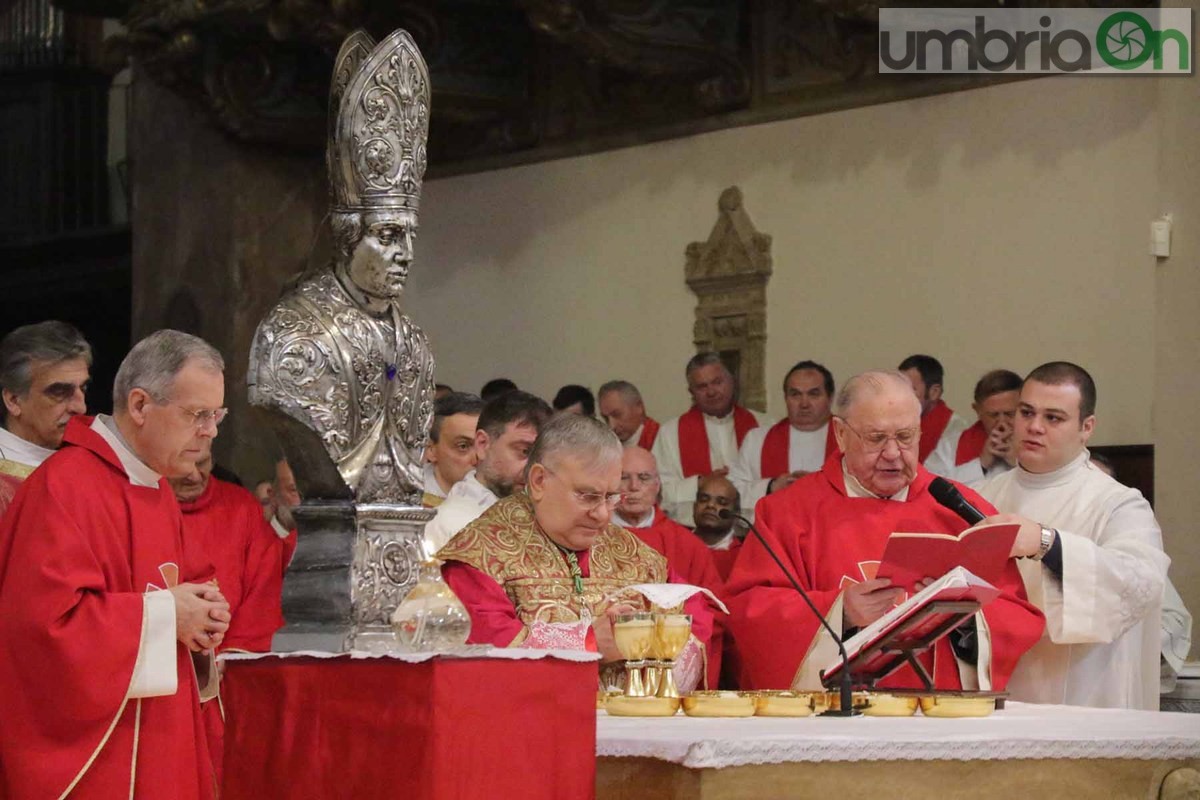 San Valentino, messa pontificale duomo (foto Mirimao) - 14 febbraio 2016 (72)