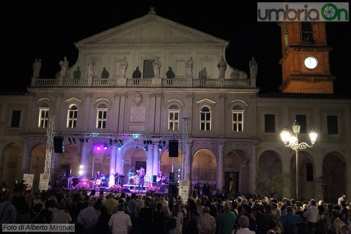 Serata Mogol cattedrale duomo Terni, festa preziosissimo sangue - 21 agosto 2018 (foto Mirimao) (41)