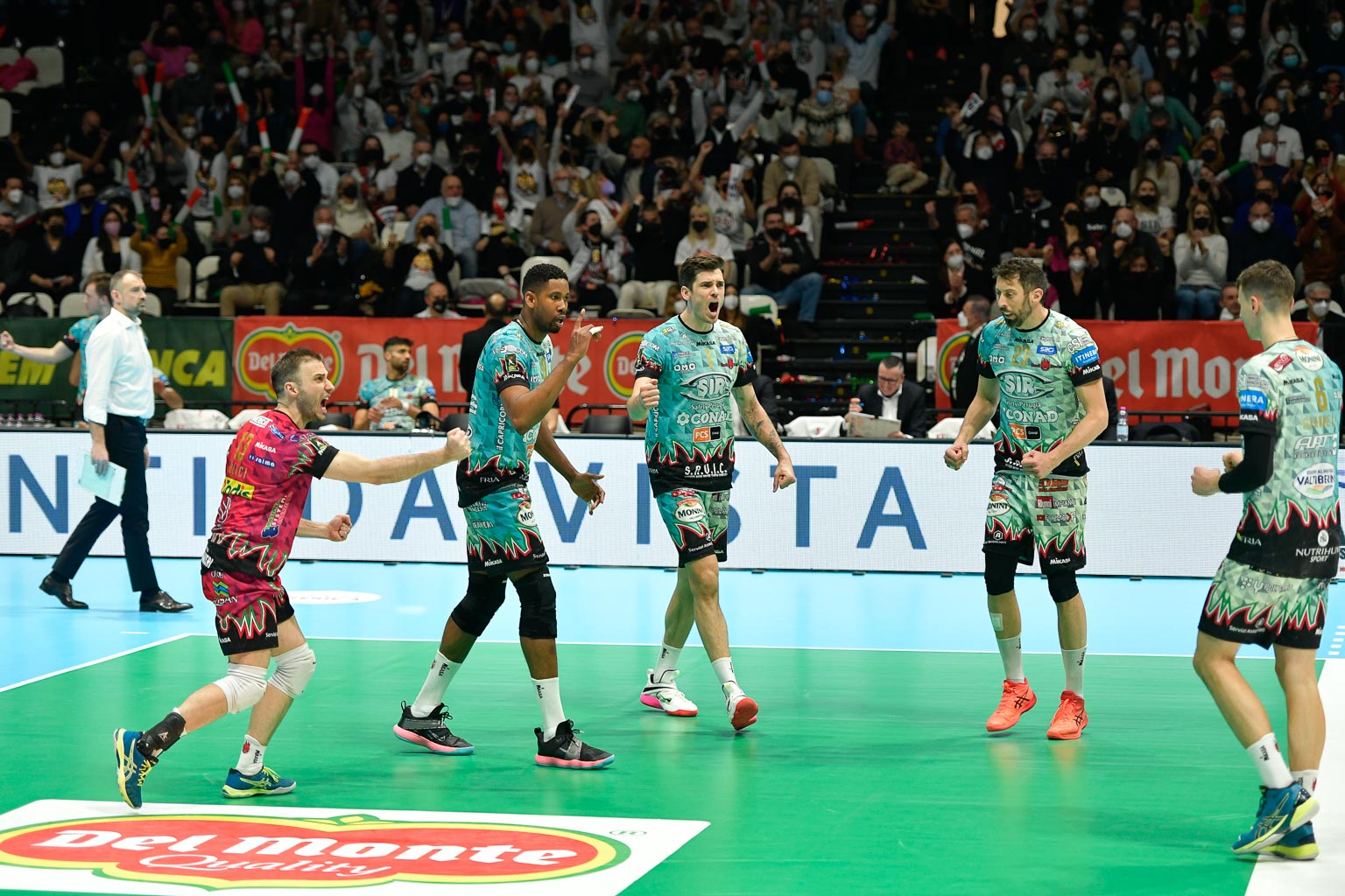 Sir Safety Conad PERUGIA - Itas TRENTINO, Finale Del Monte® Coppa Italia di Superlega, Pallavolo Maschile Serie A1 2021-22. presso Unipol Arena Casalecchio di Reno, Bologna IT, 6 marzo 2022. Foto: Michele Benda [riferimento file: 2022-03-06/_ND57515]