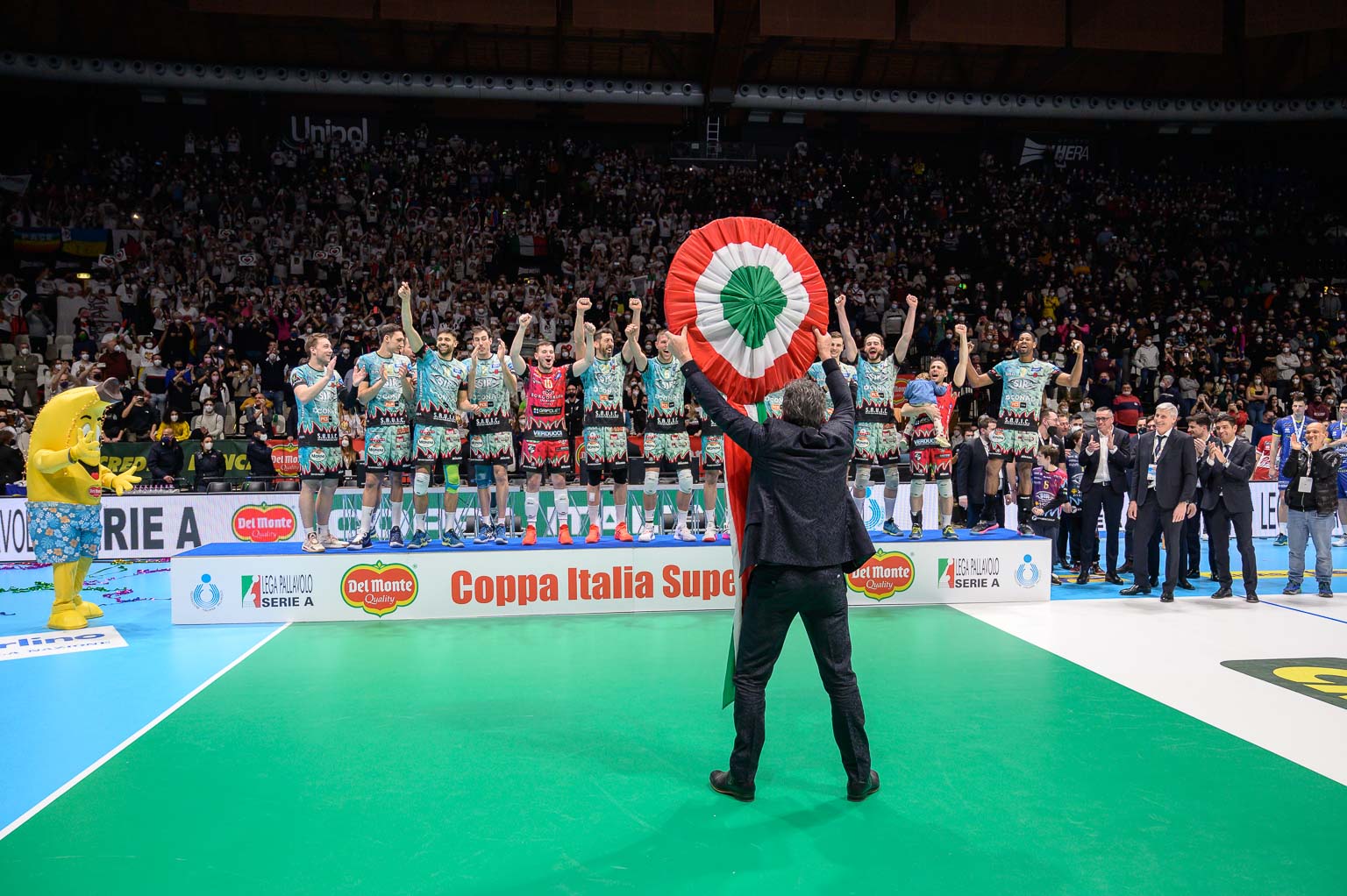 Sir Safety Conad PERUGIA - Itas TRENTINO, Finale Del Monte® Coppa Italia di Superlega, Pallavolo Maschile Serie A1 2021-22. presso Unipol Arena Casalecchio di Reno, Bologna IT, 6 marzo 2022. Foto: Michele Benda [riferimento file: 2022-03-06/_MB60095]