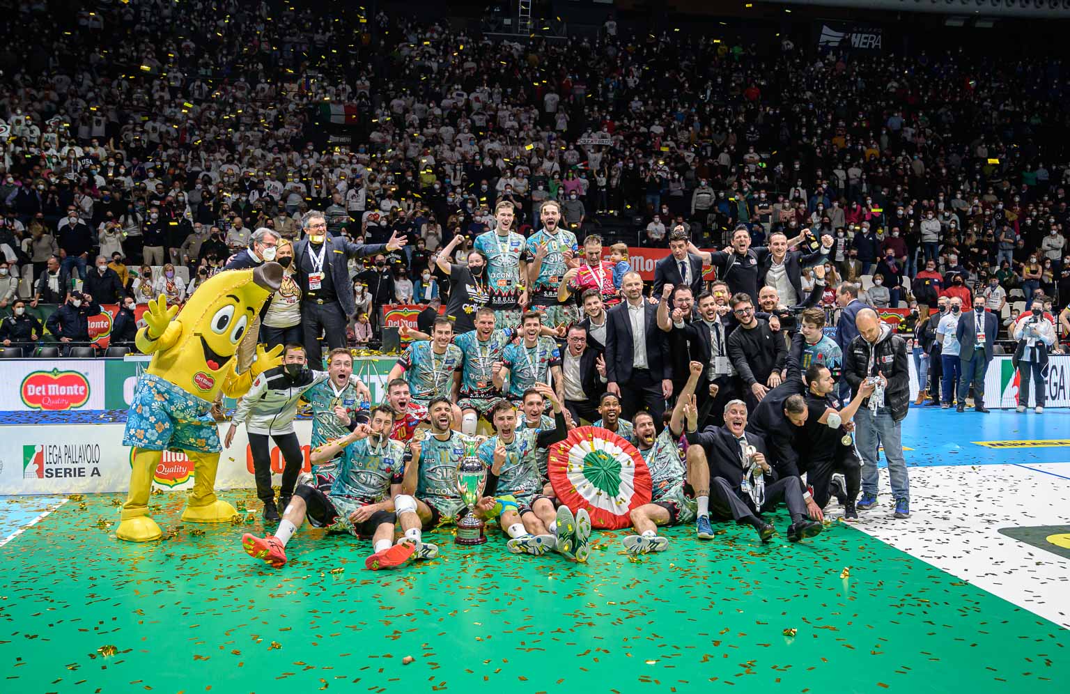 Sir Safety Conad PERUGIA - Itas TRENTINO, Finale Del Monte® Coppa Italia di Superlega, Pallavolo Maschile Serie A1 2021-22. presso Unipol Arena Casalecchio di Reno, Bologna IT, 6 marzo 2022. Foto: Michele Benda [riferimento file: 2022-03-06/_MB60256]