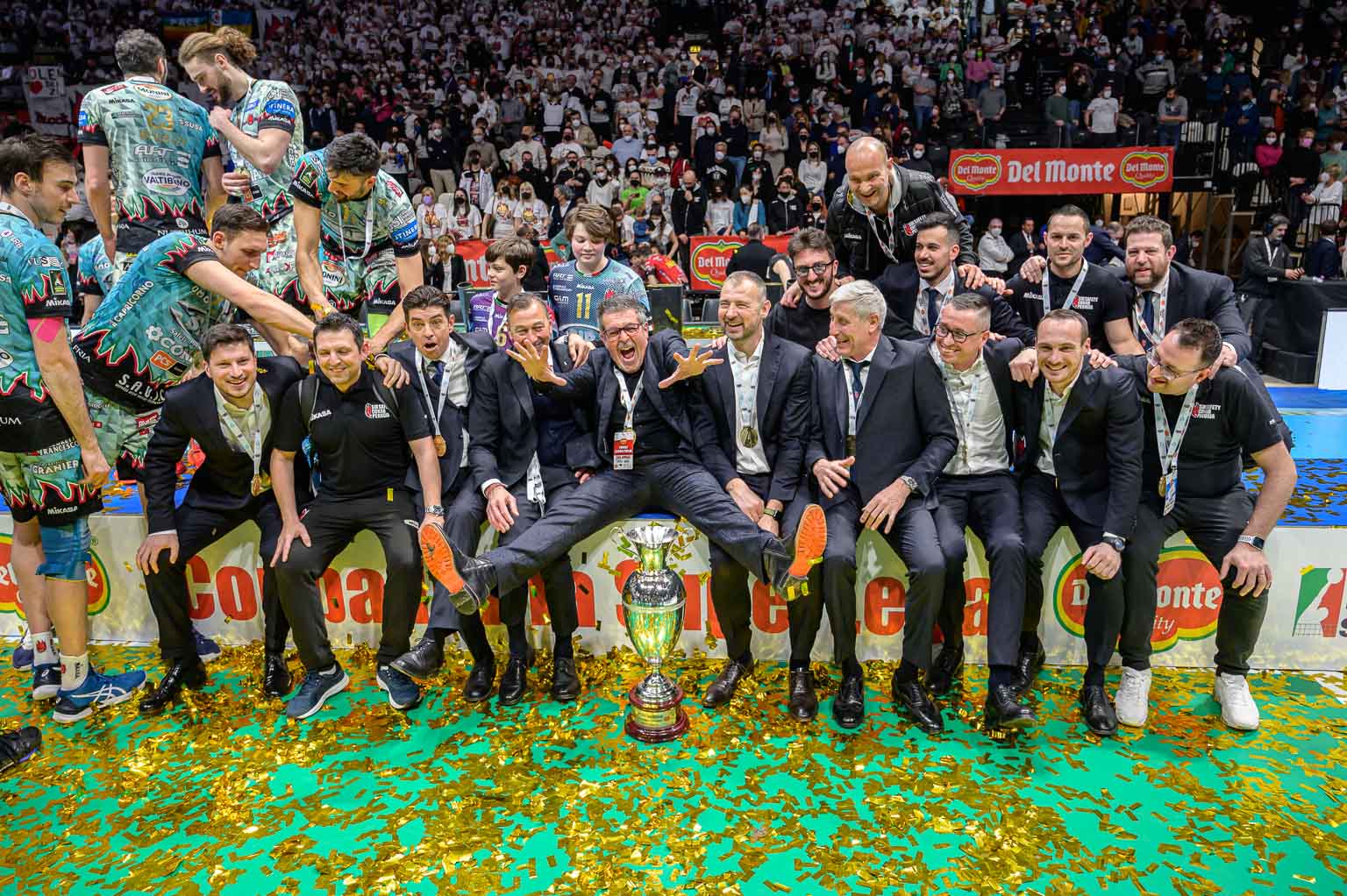 Sir Safety Conad PERUGIA - Itas TRENTINO, Finale Del Monte® Coppa Italia di Superlega, Pallavolo Maschile Serie A1 2021-22. presso Unipol Arena Casalecchio di Reno, Bologna IT, 6 marzo 2022. Foto: Michele Benda [riferimento file: 2022-03-06/_MB60356]