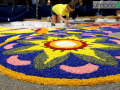 infiorata di Spello 2017 artigiani al lavoro di notte