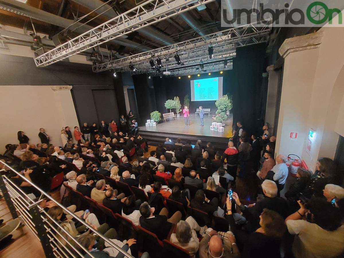 Stefania-Proietti-presentazione-liste-centrosinistra-a-Terni-20-ottobre-2024-3