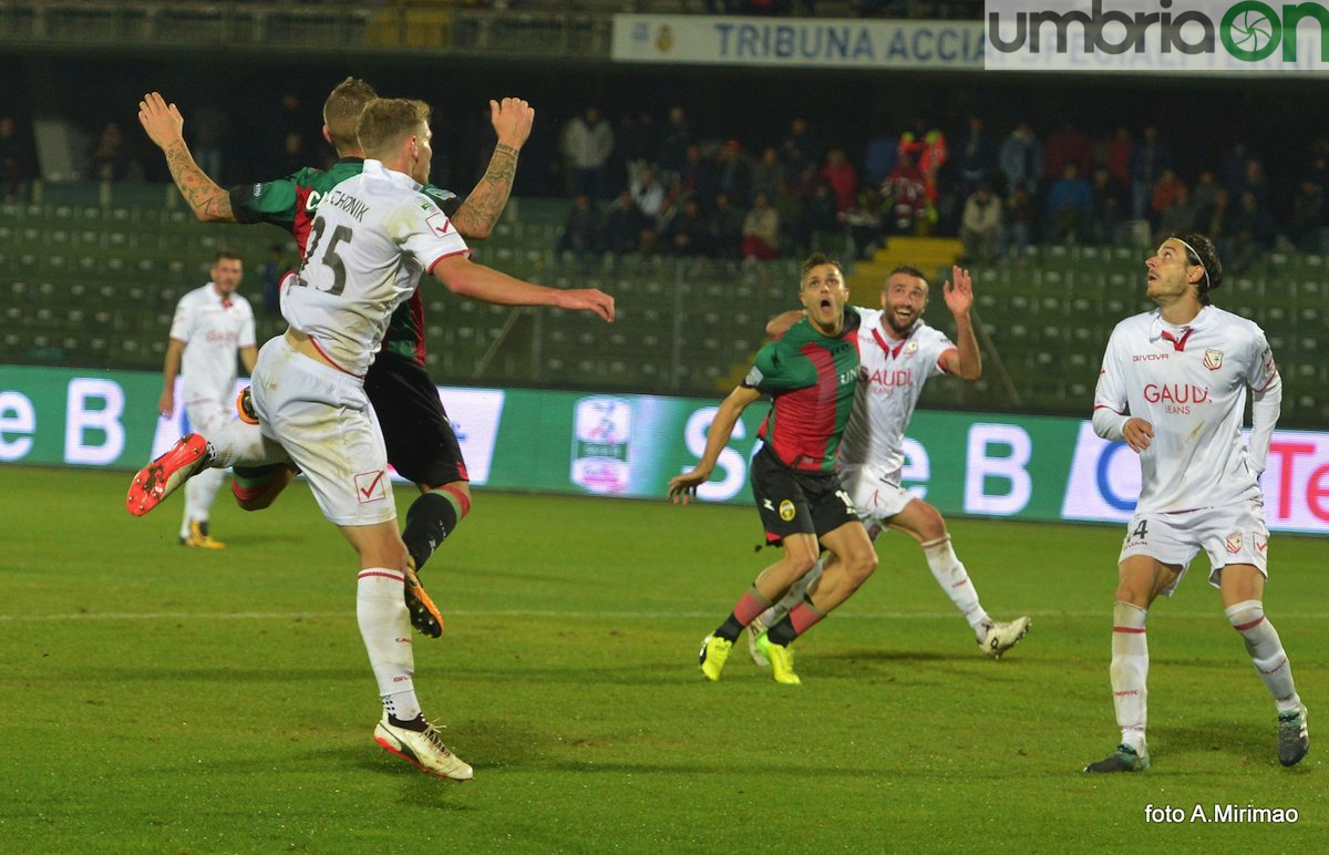 Ternana-Carpi-Mirimao57