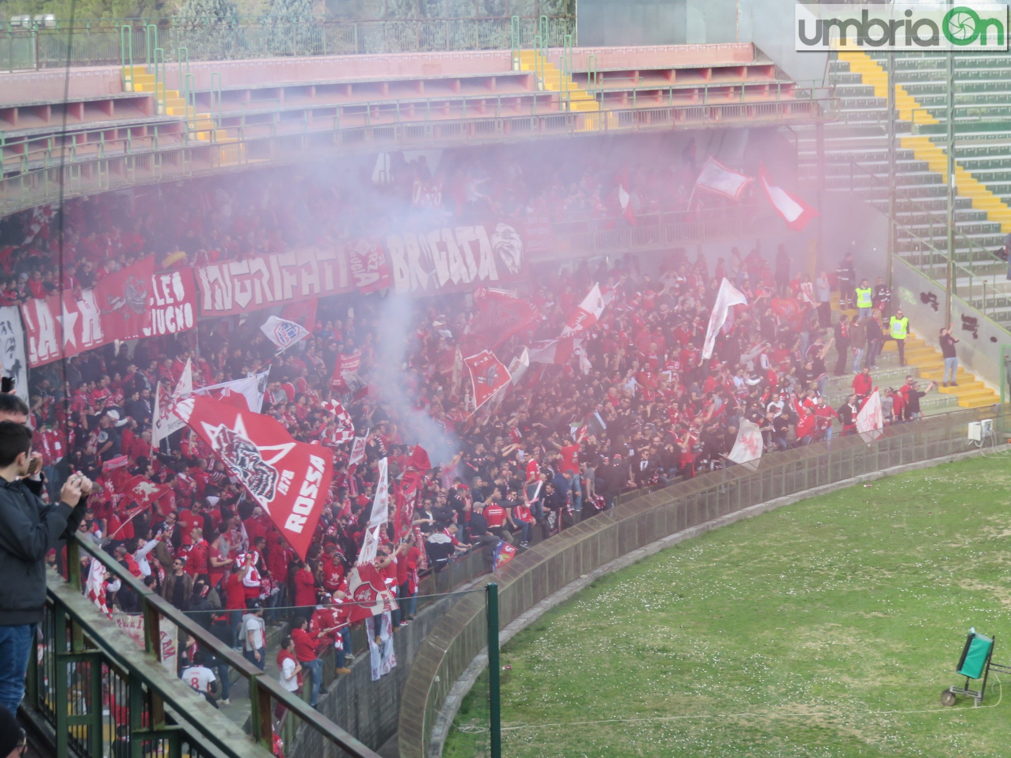 curva nord derby ternana perugia ingrifati5656565