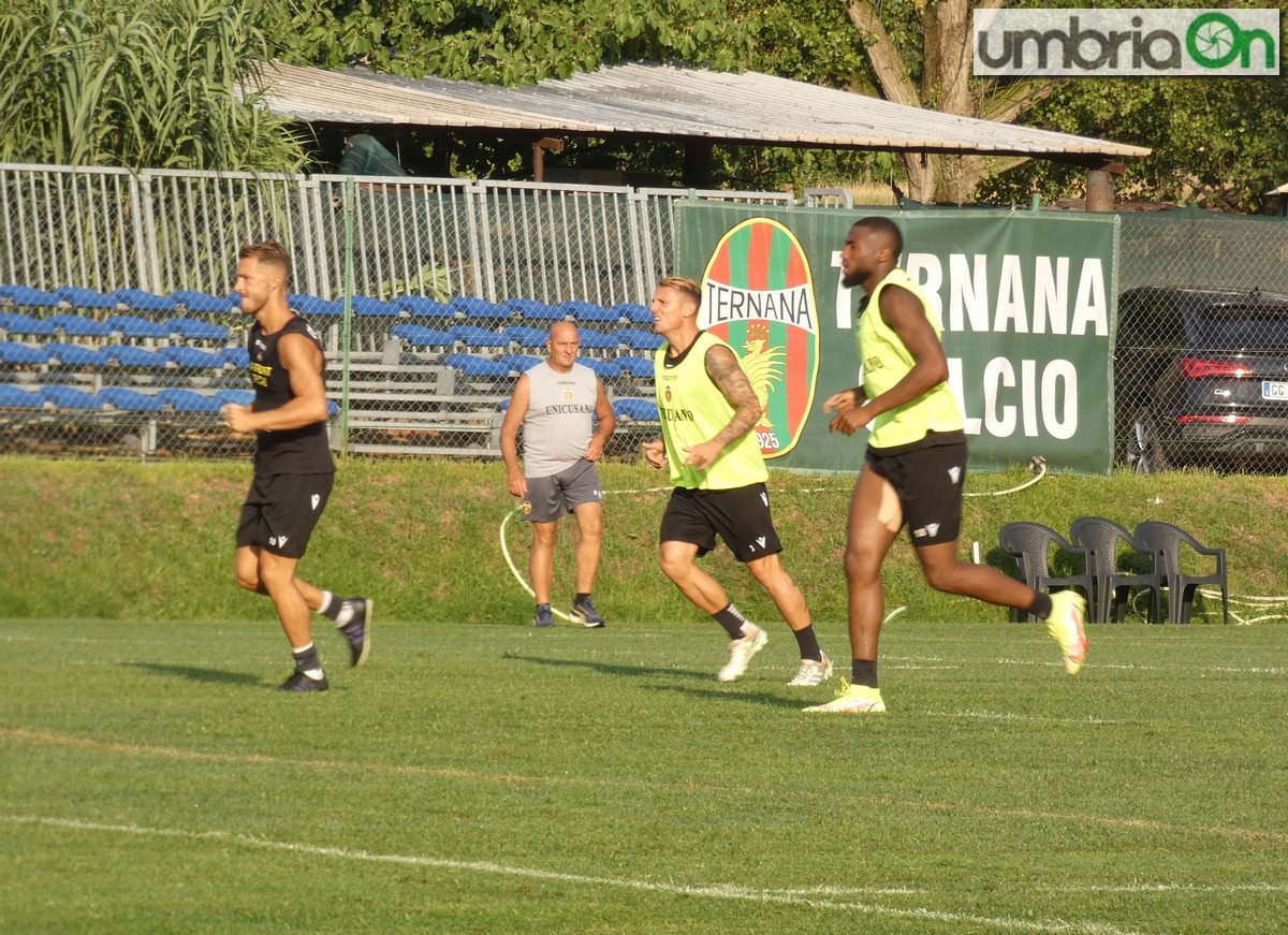 Defendi Diakitè Ternana Campomaggio seduta allenamento