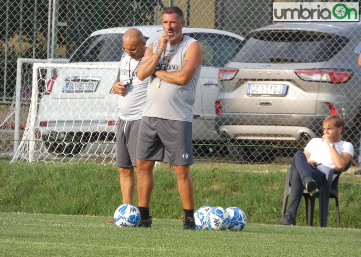 Lucarelli STANTE tERNANA cAMPOMAGGIO allenamento