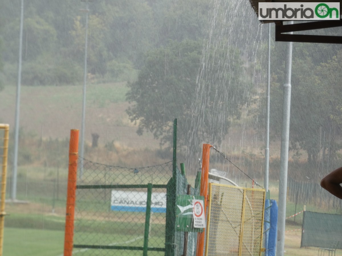 allenamento Ternana Campomaggio pioggia45454