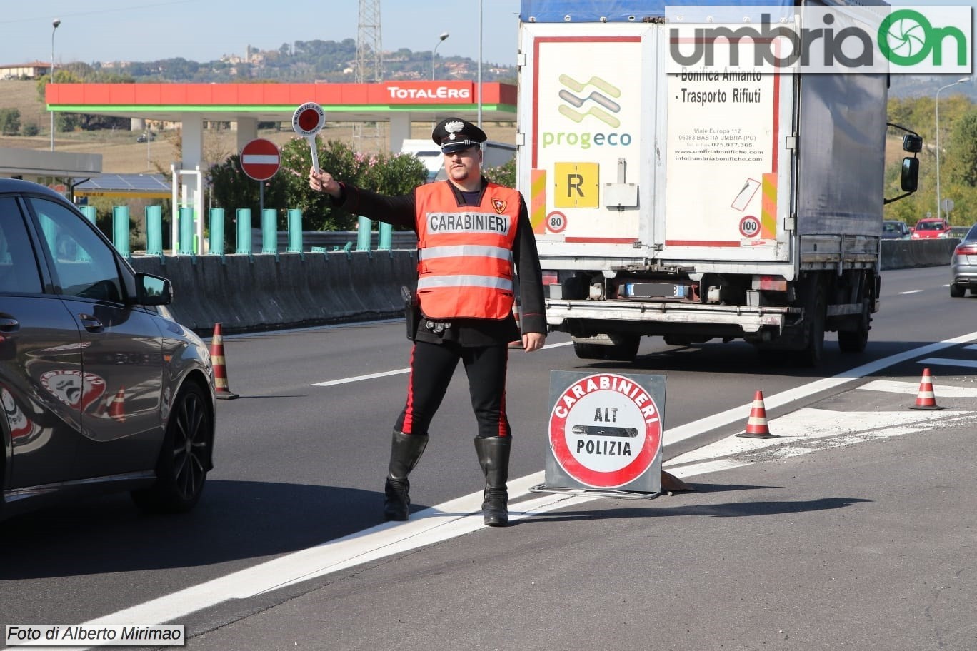 carabinieri-Mirimao-Rato-Terni-verifiche-controllo-raccordo-E45IMG-20181019-WA0066-alt