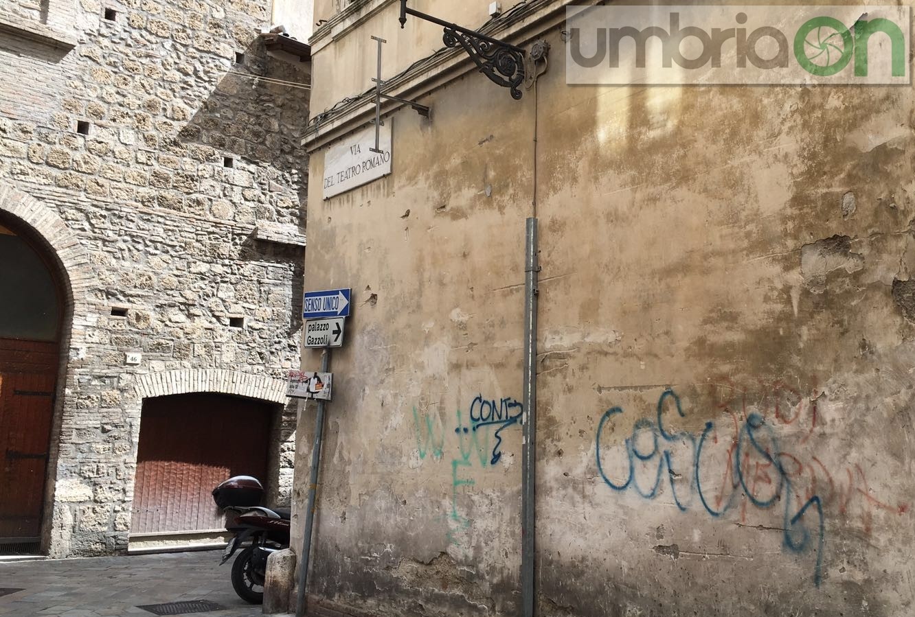 Terni degrado scritte1