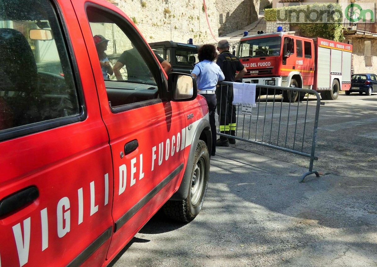 Incendio Rocca San Zenone, Terni Valserra - 9 agosto 2017 (5)