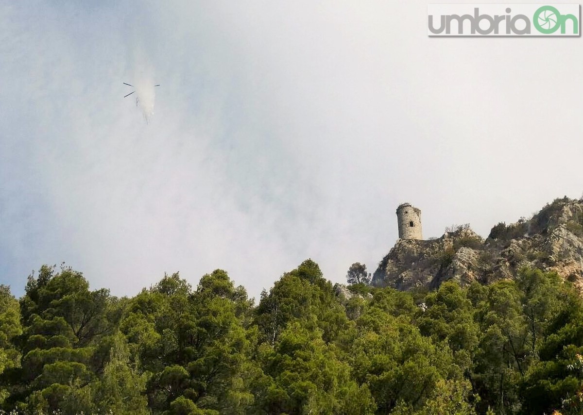 Incendio Rocca San Zenone, Valserra Terni - 9 agosto 2017 (5)