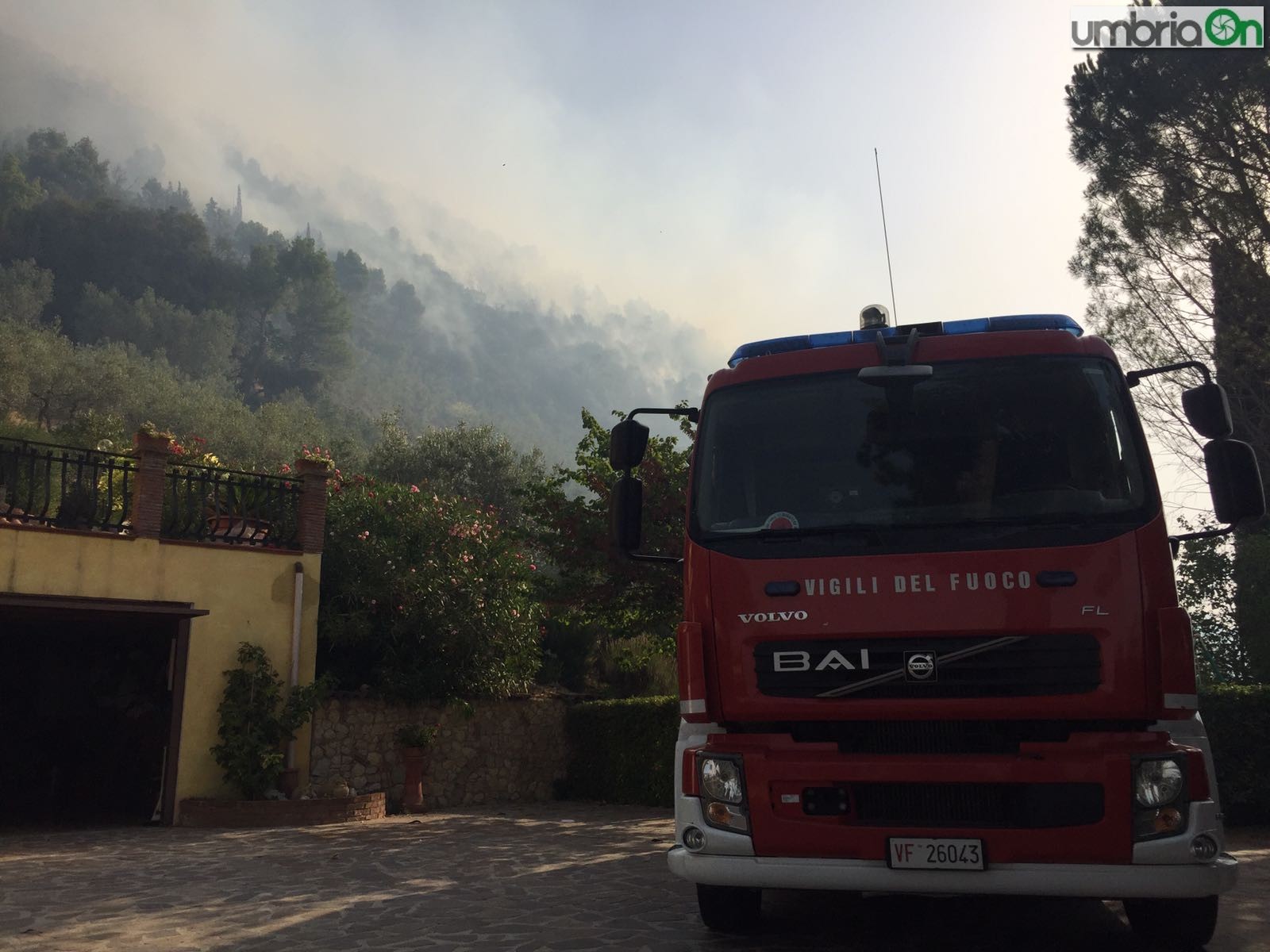 terni incendio roca san zenone giovedi (9)