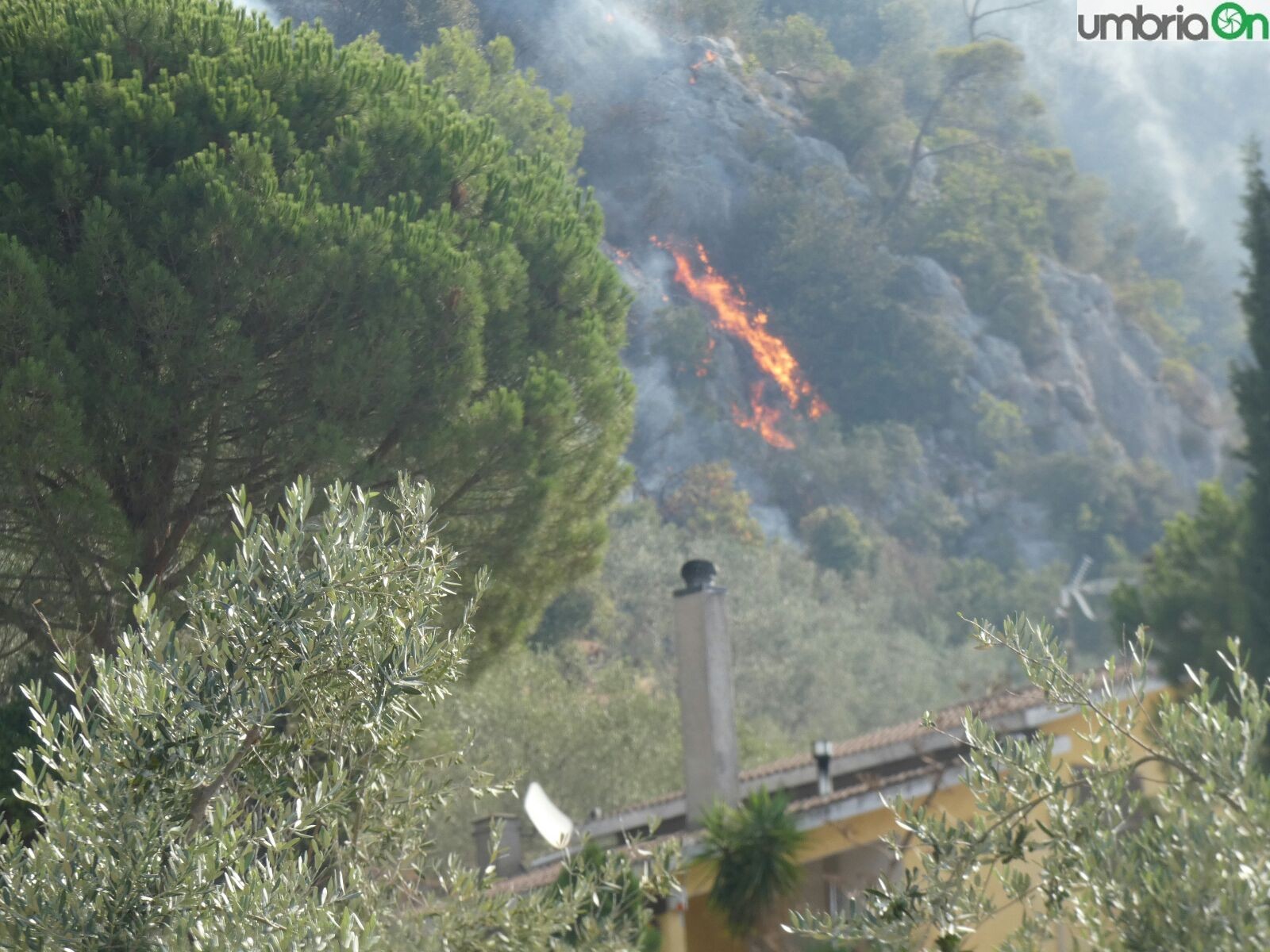 terni incendio rocca san zenone giovedì (23)