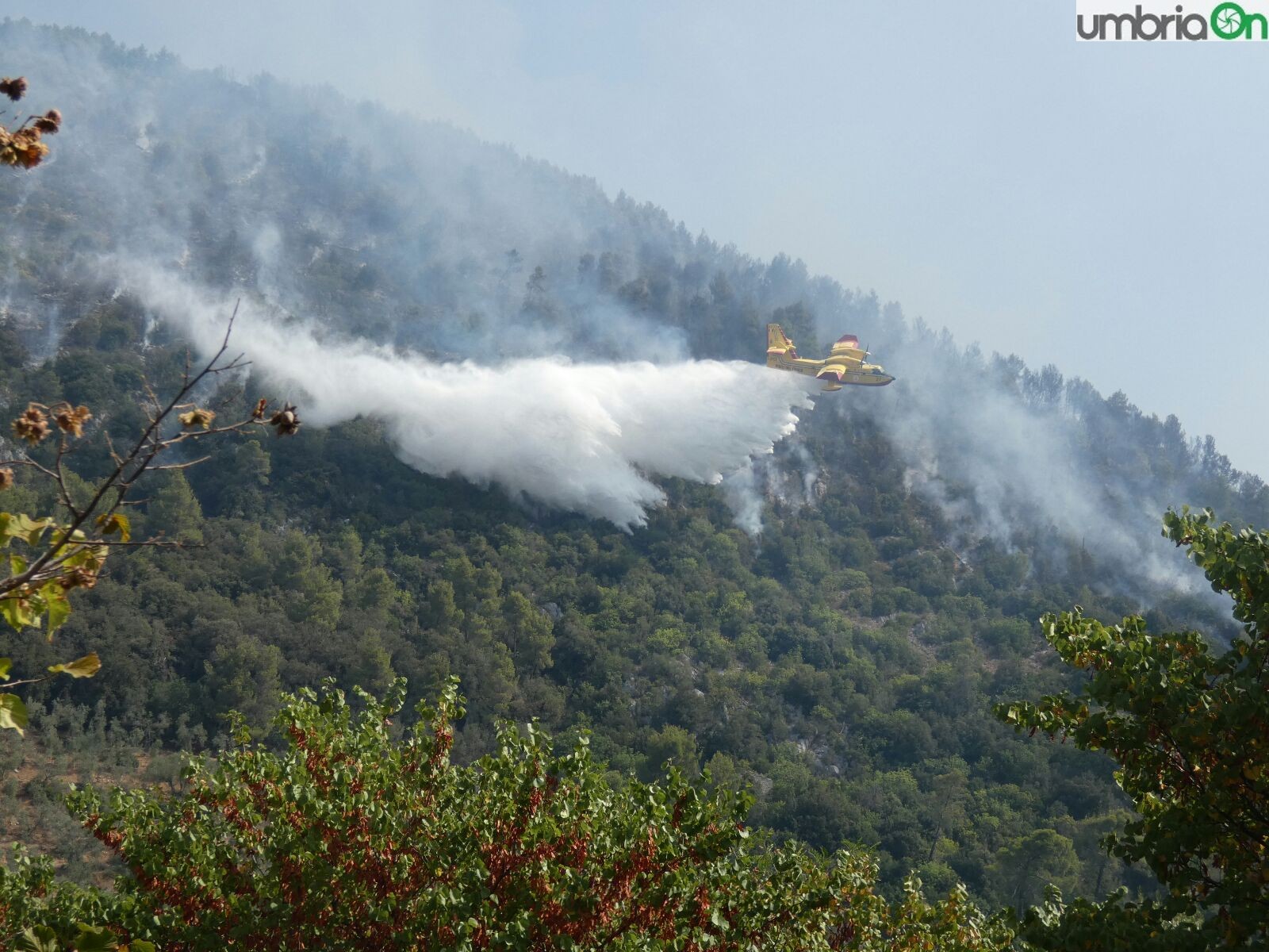 terni-incendio-rocca-san-zenone-giovedì-31