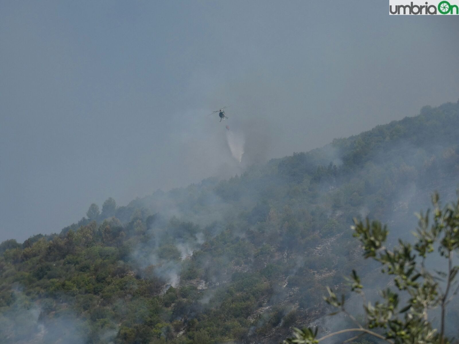 terni incendio rocca san zenone giovedì (38)