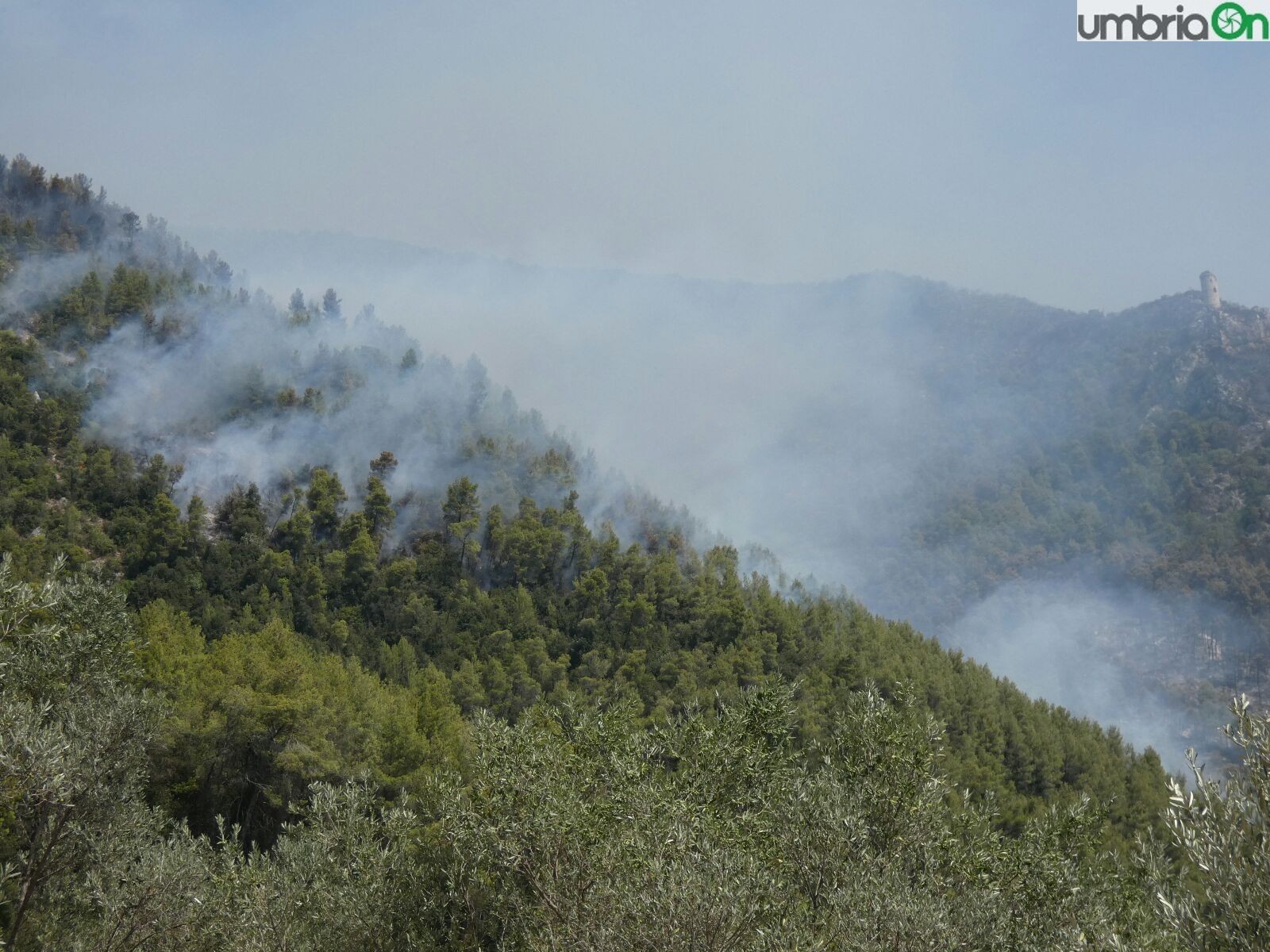 terni incendio rocca san zenone giovedì (43)