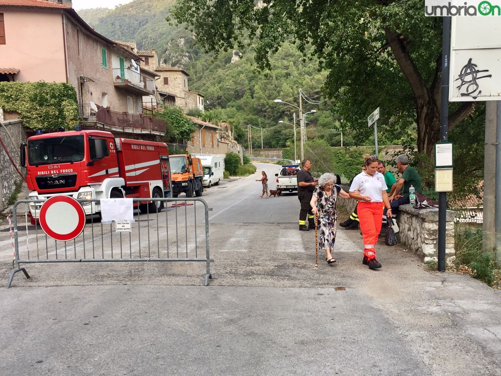 terni incendio rocca san zenone giovedì (52)